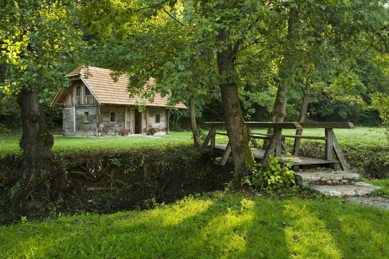 Domacija Seruga Countryside Hotel Novo Mesto Esterno foto
