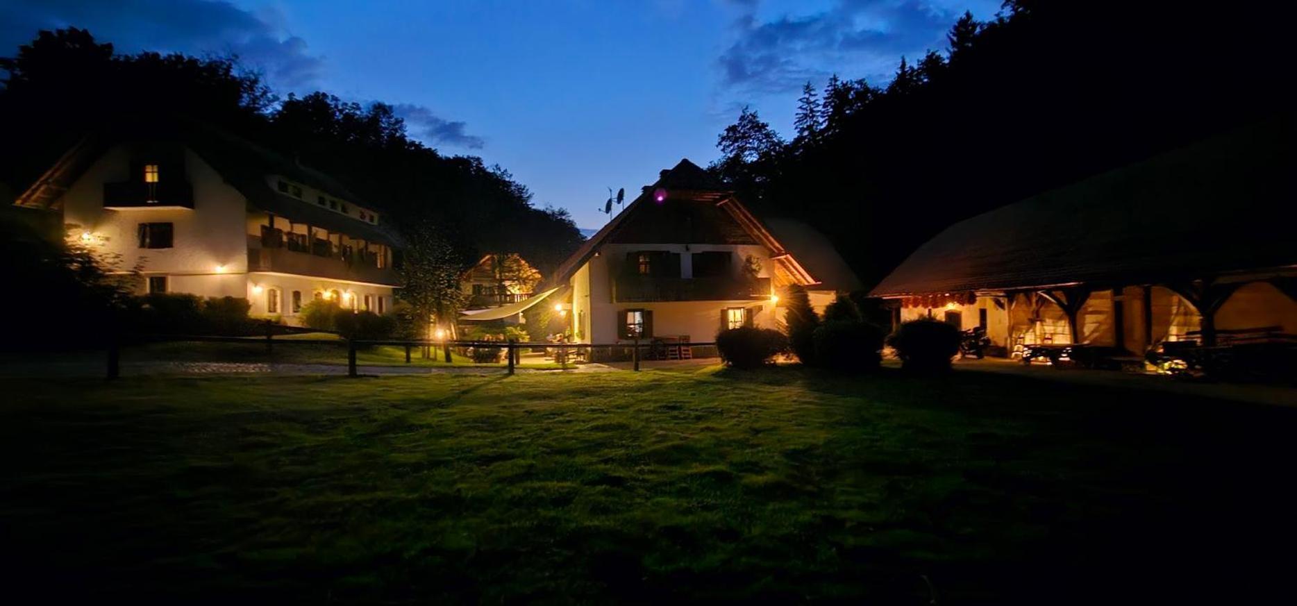 Domacija Seruga Countryside Hotel Novo Mesto Esterno foto