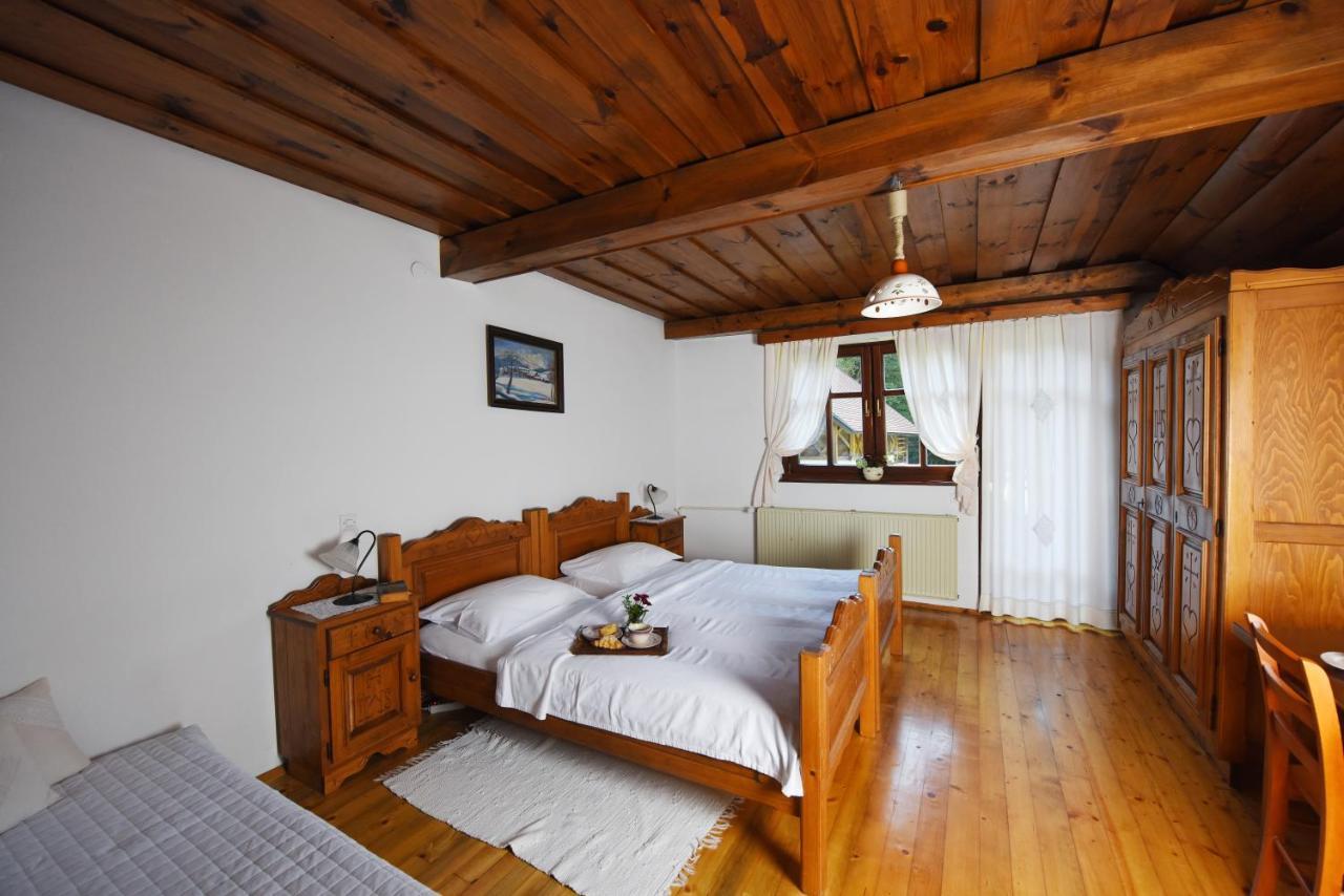 Domacija Seruga Countryside Hotel Novo Mesto Esterno foto